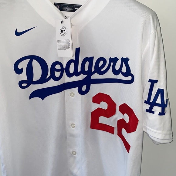 Nike Genuine Rep Clayton Kershaw Autographed Jersey MLB Halogram Authentication - Picture 5 of 5